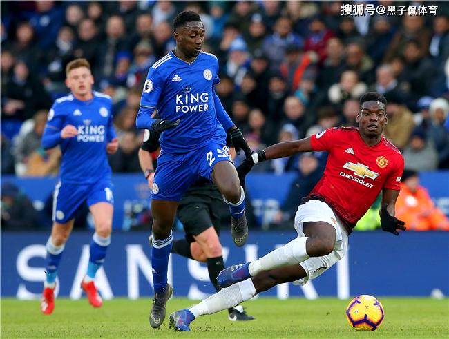 高空争顶！比赛中球员高空防守抢断成功的简单介绍