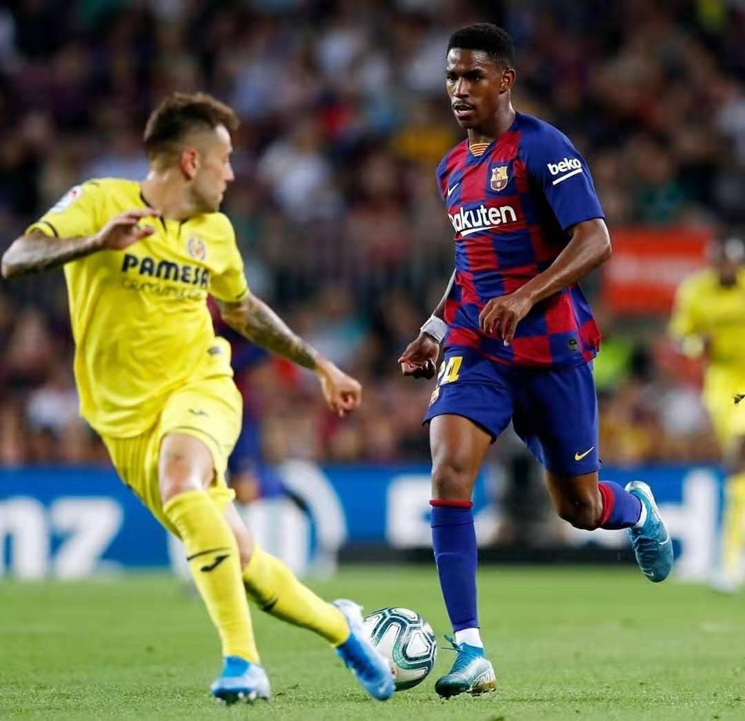 格拉纳达后卫迪亚基特创下助攻纪录