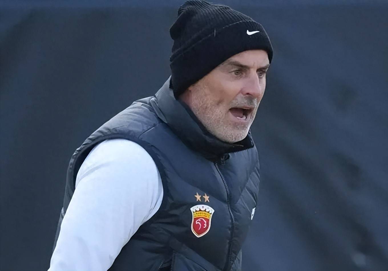 佛罗伦萨青训球员崭露头角，成为关注焦点的简单介绍