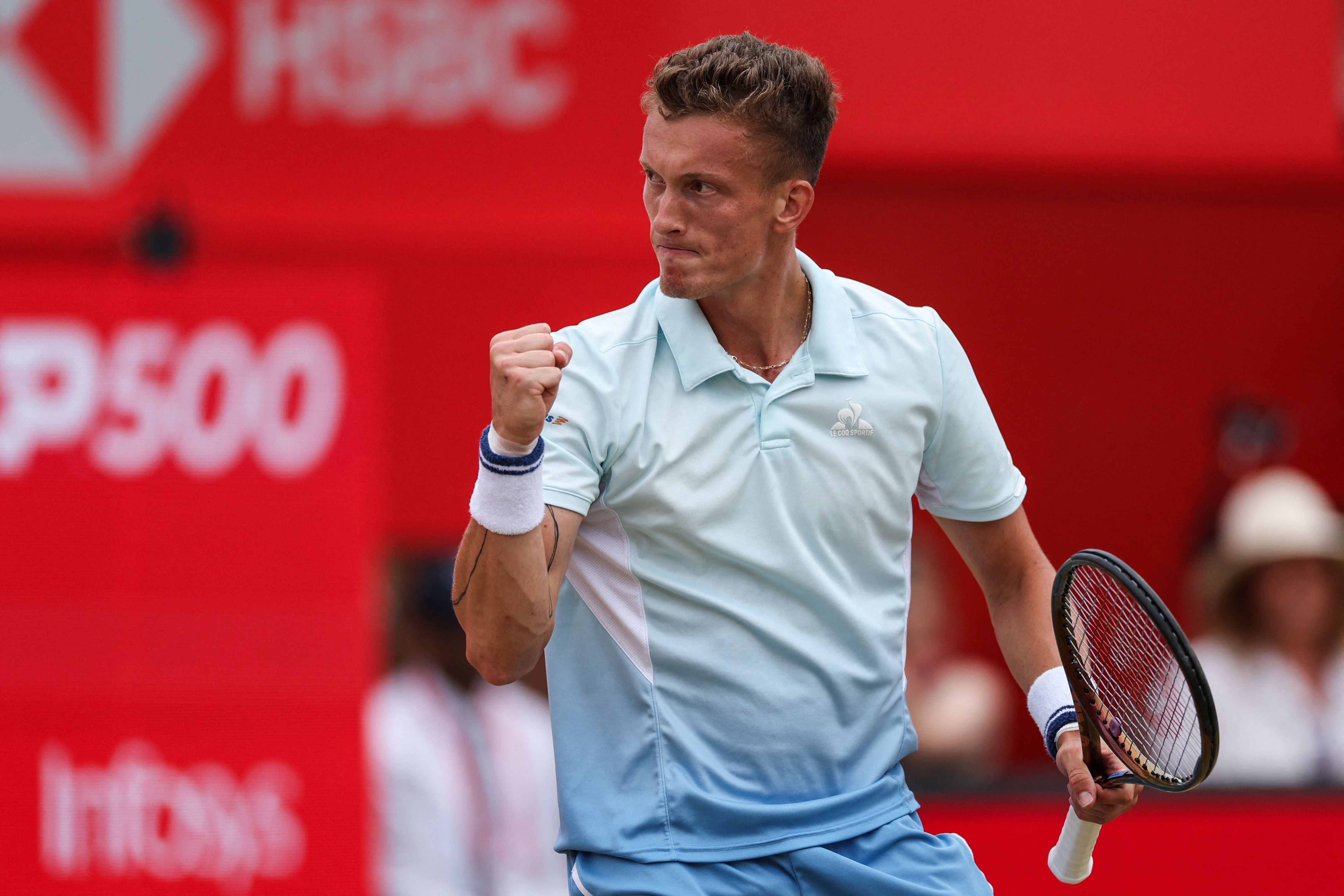 ATP总决赛轻取澳网，阿尔卡拉斯惊艳四座的简单介绍