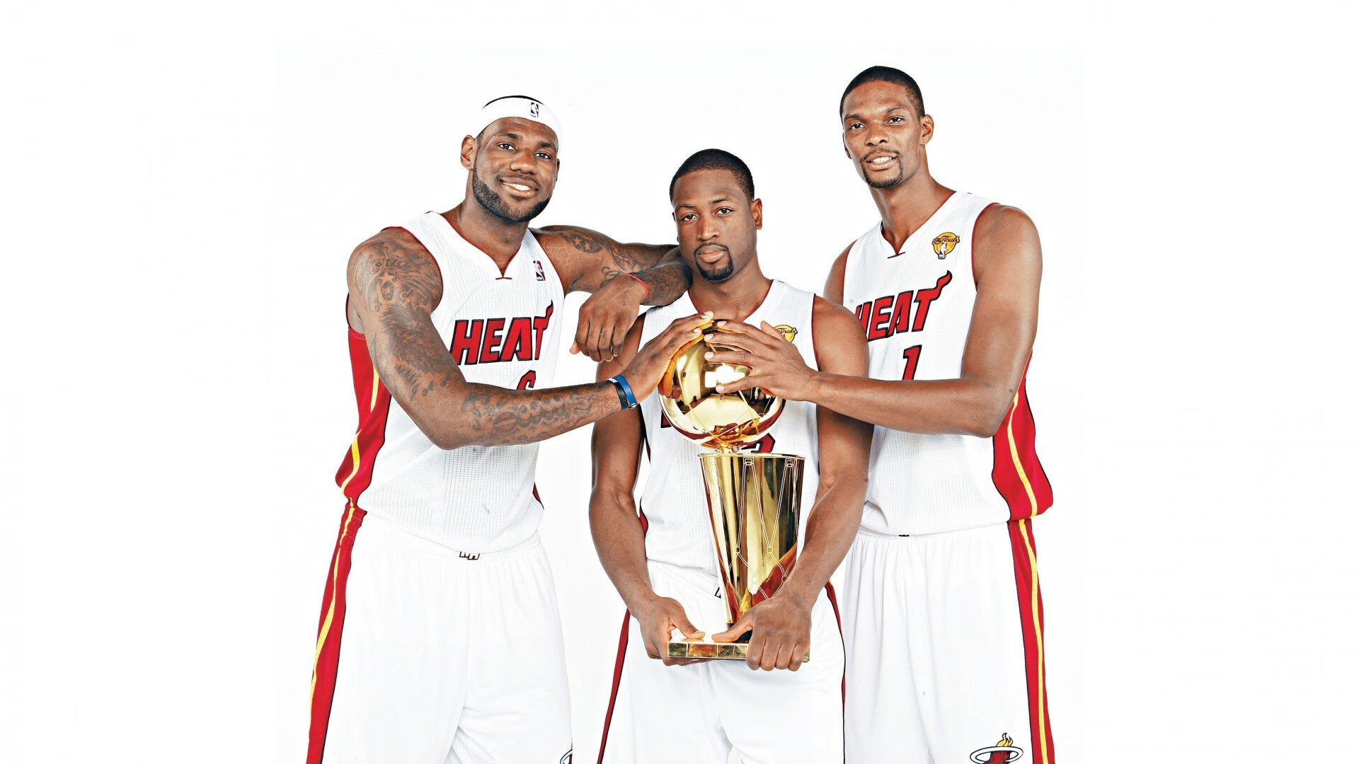 广厦力克雄鹿，东契奇闪耀全场，一场定义冠军气质的胜利